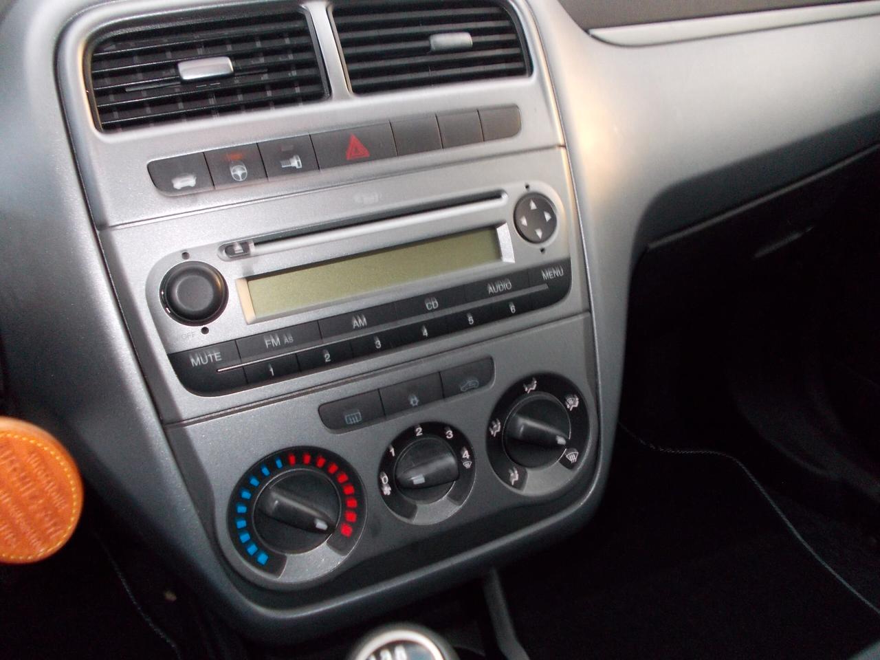 Fiat Grande Punto 1.2 5 porte Actual-KM141583 SI NEOPATENTATI