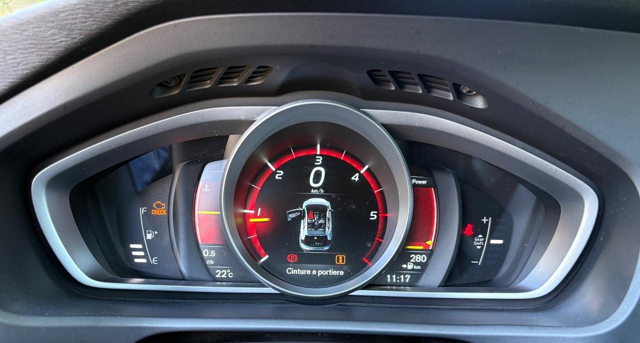 Volvo V40 D4 R-design Momentum Ocean 190cv EU6