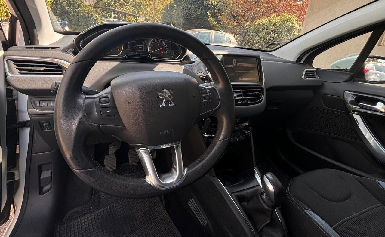 Peugeot 208 1.4 HDi 68 CV 5 porte Allure