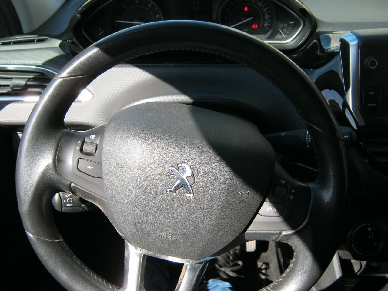 Peugeot 2008 Blue HDi 100 Active euro 6