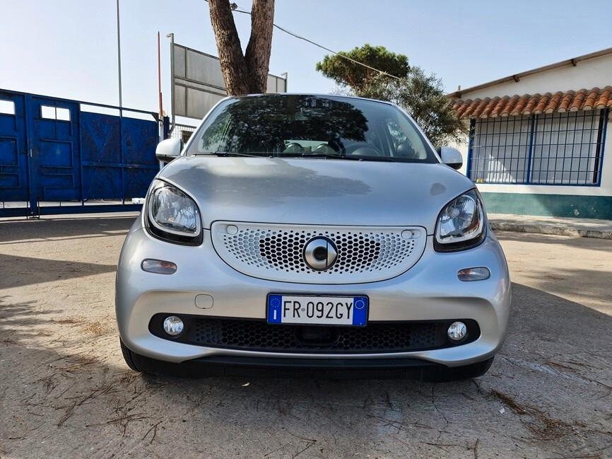 Smart ForFour 70 1.0 Passion