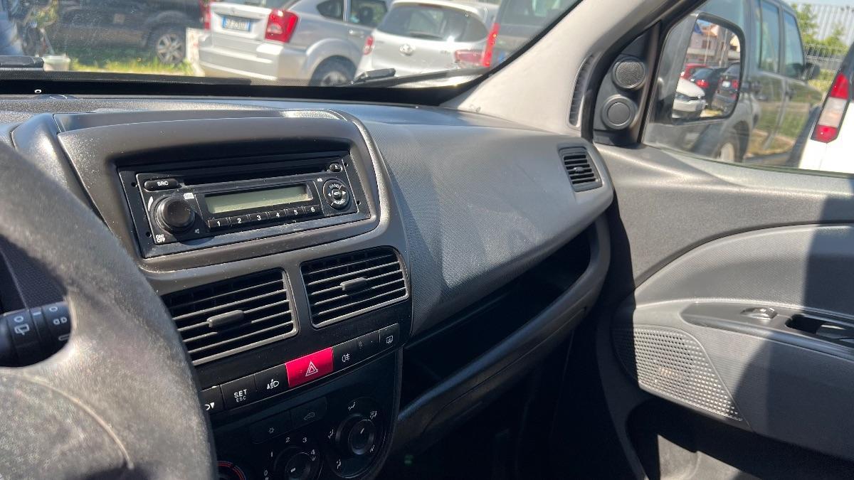 FIAT - Doblò - 1.6 Mjt 16V Dynamic