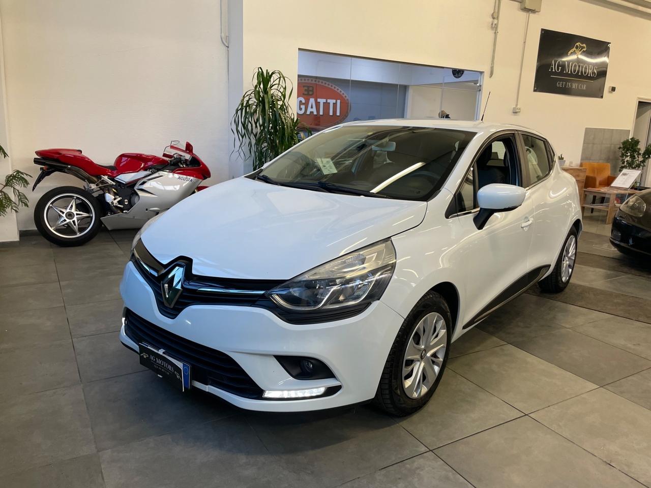 Renault Clio 1.2 75CV 5 porte Zen
