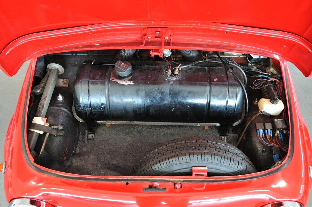 Fiat 500 F meccanica e interni nuovi