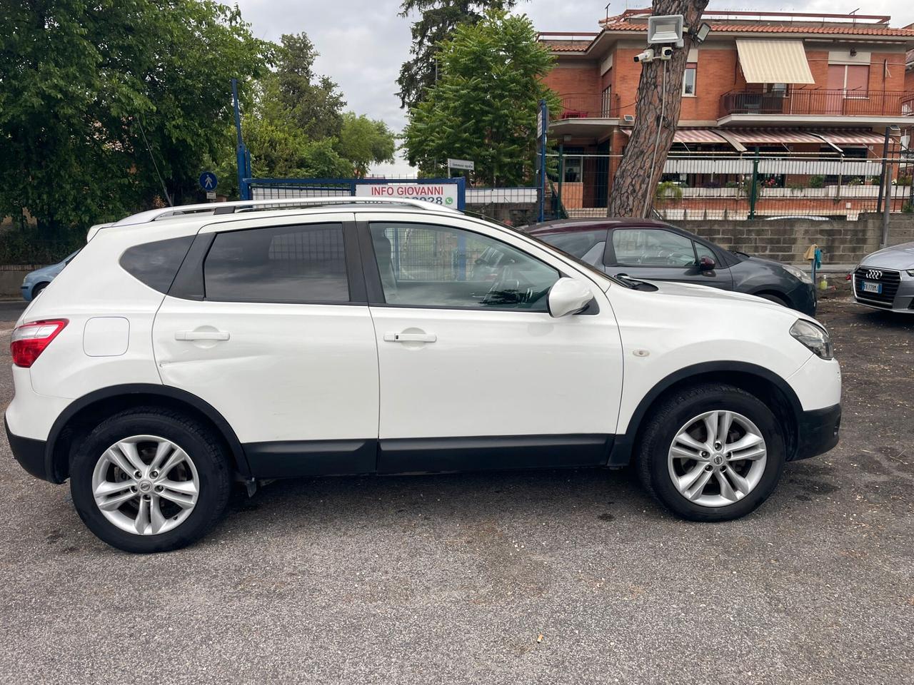 Nissan Qashqai 2.0 dCi DPF 4WD aut. Tekna