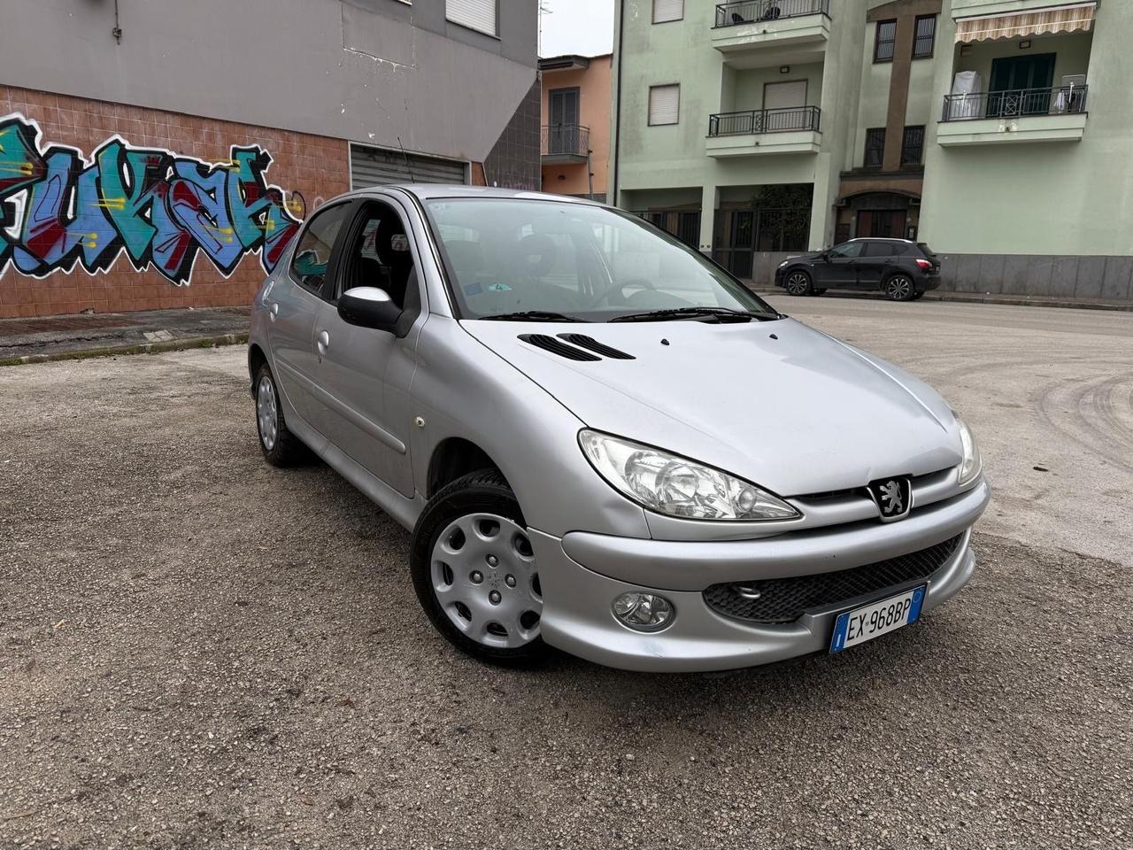 Peugeot 206 1.4 5p. CON 100MILA KM PARI AL NUOVO