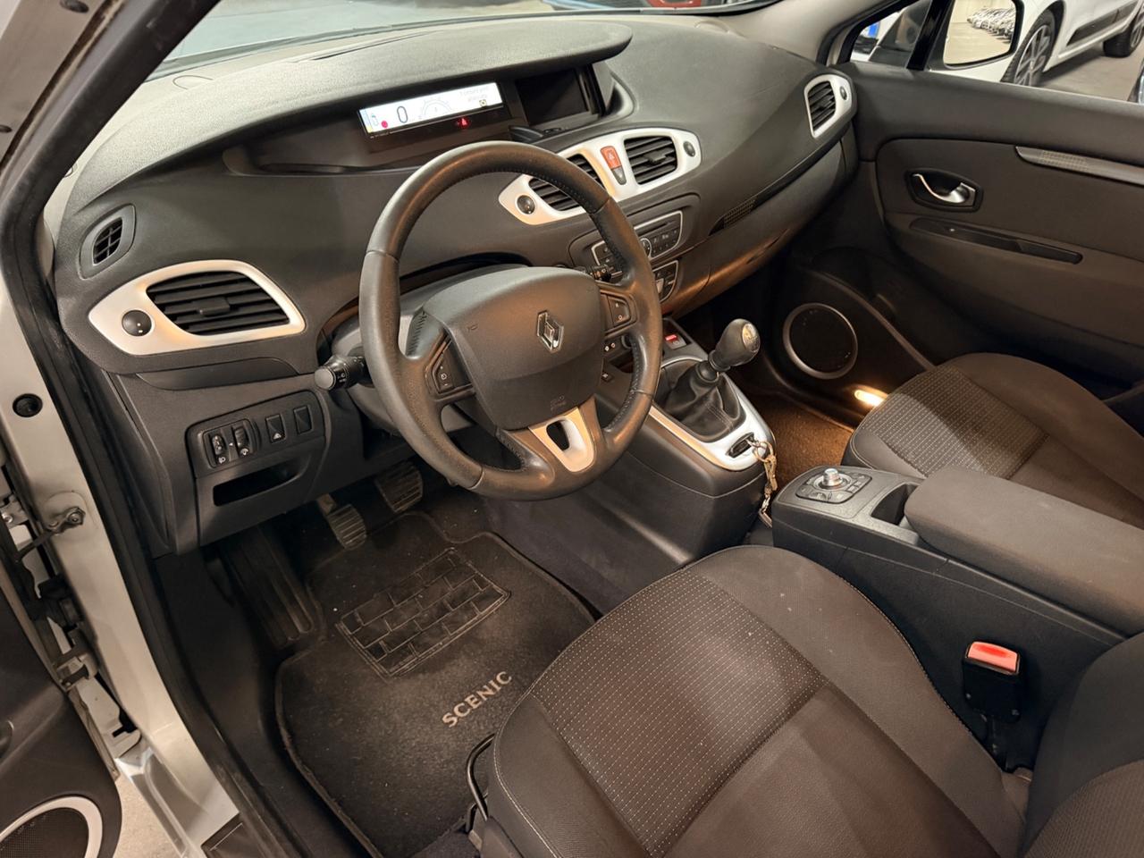 Renault Scenic Scénic 1.5 dCi 110CV Dynamique