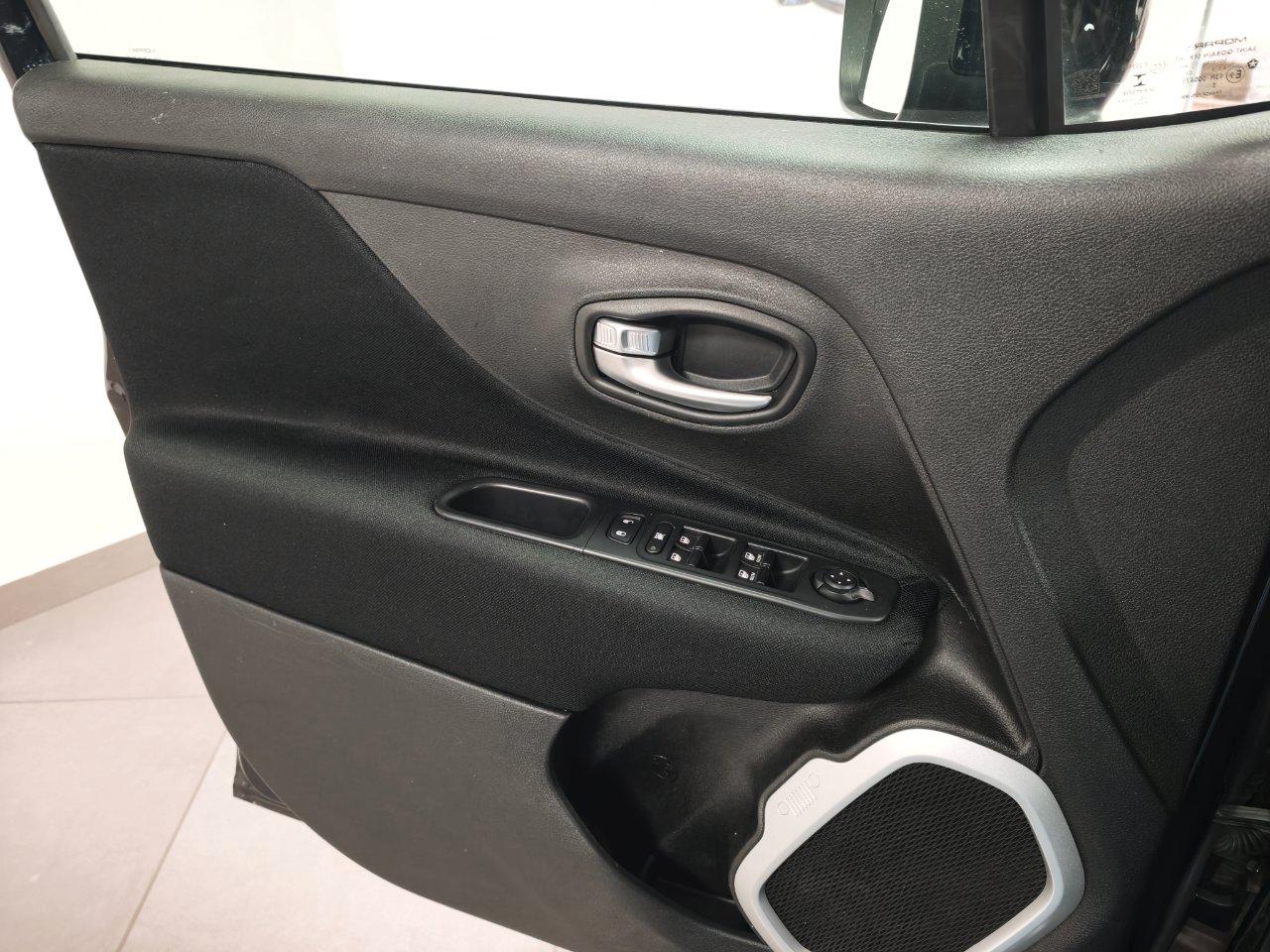 Jeep Renegade 1.6 e-torq evo Longitude fwd 110cv