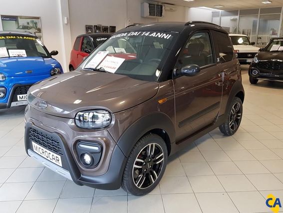 Microcar M.Go X Minicar 50 da 260 euro/mese