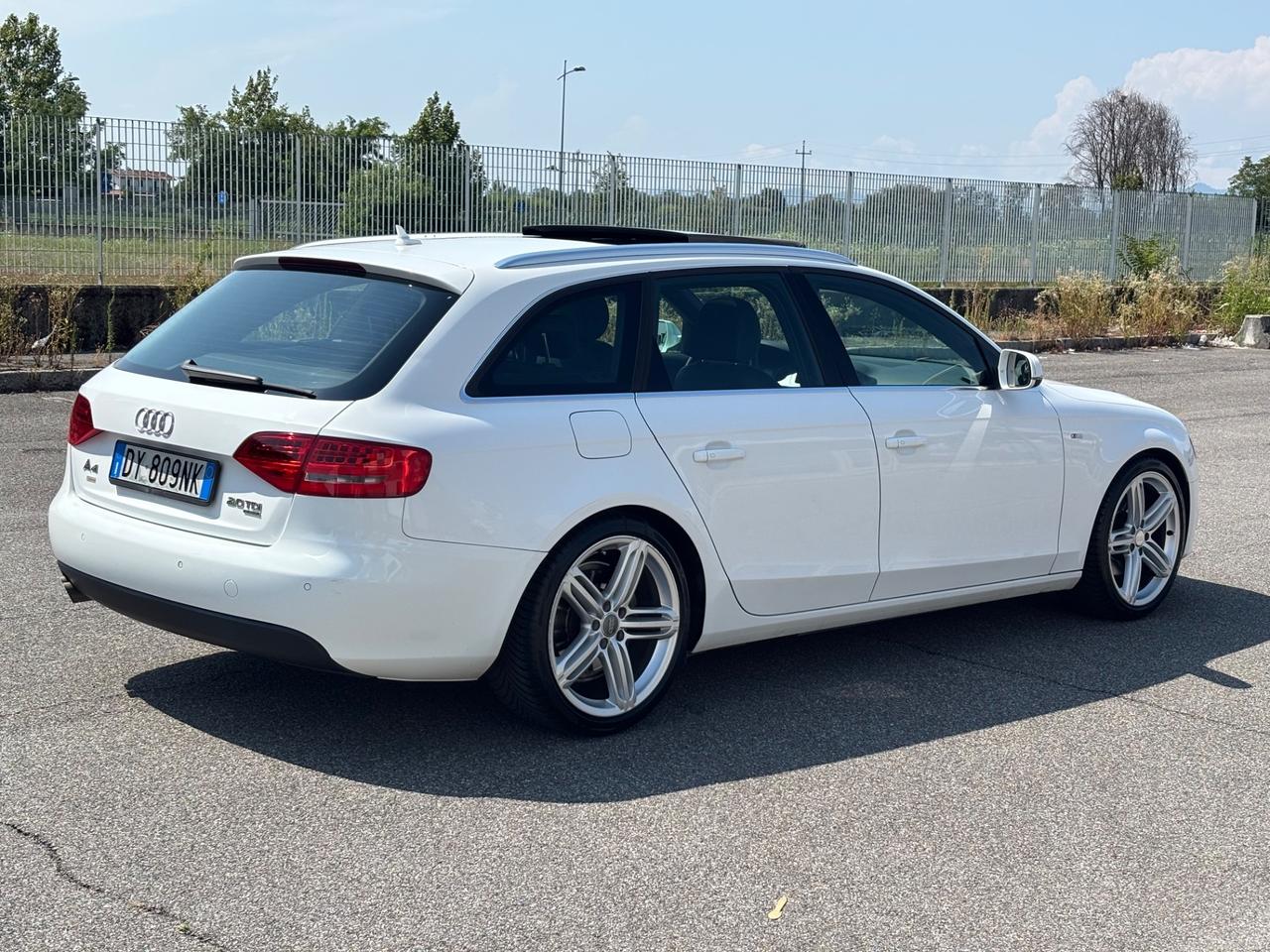 Audi A4 Avant 2.0 TDI 170CV F.AP. quattro, UNI PRO, GARANZIA