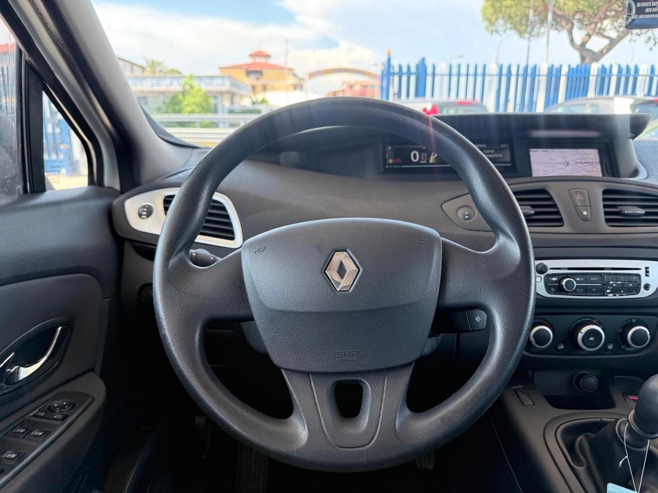 Renault Scenic Scénic XMod 1.5 dCi 110CV Wave