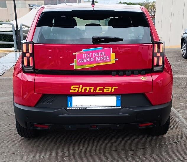 Fiat Grande Panda 44kWh Red