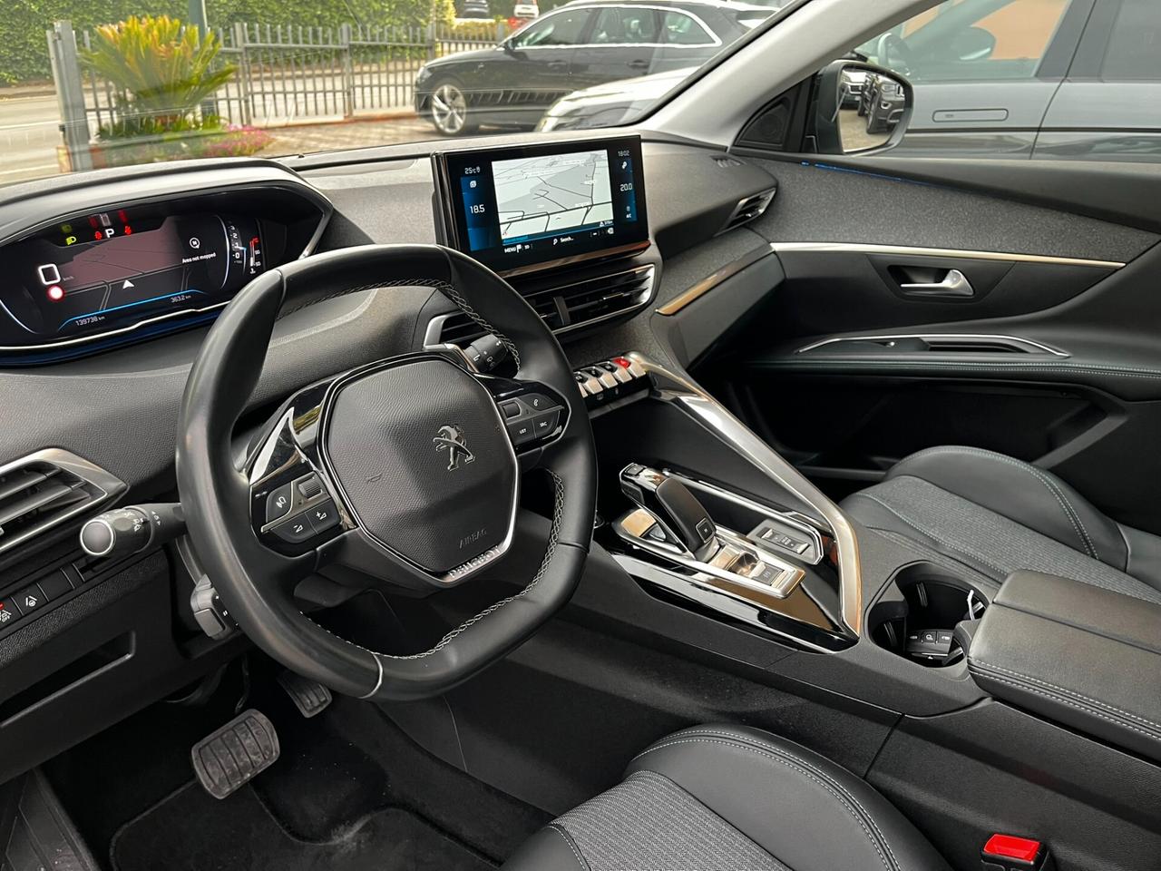 Peugeot 5008 BlueHDi Allure Pack *AUTOCARRO N1*