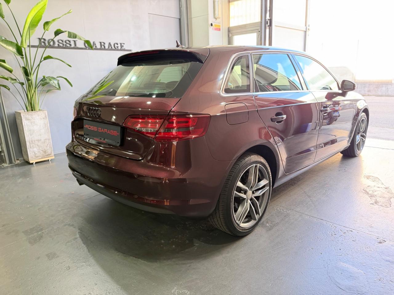 Audi A3 SPB 1.6 TDI CLEAN DIESEL YOUNG