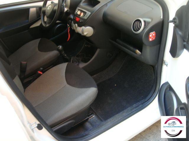 TOYOTA - Aygo - 1.0 12V VVT-i 5p. Lounge