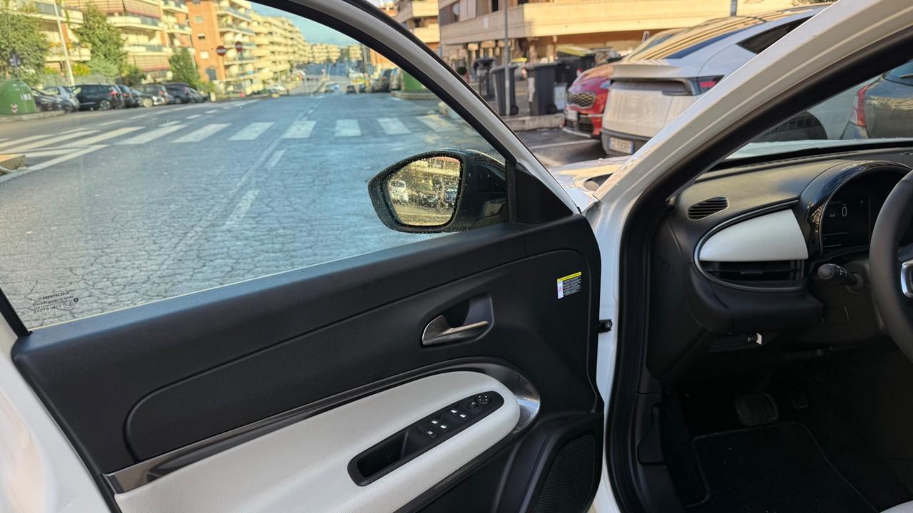 Fiat 600 Hybrid 110 CV DCT MHEV La Prima LED PELLE KAMERA CERCHI 18 PDC SEDILI ELETTRICI RISCALDATI