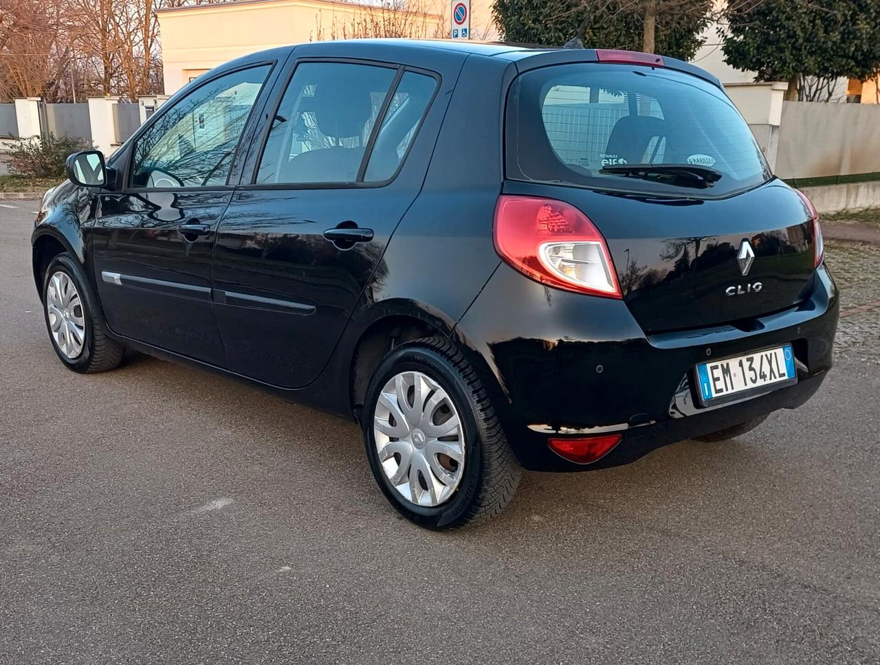 Renault Clio 1.2 16V 5 porte GPL Dynamique