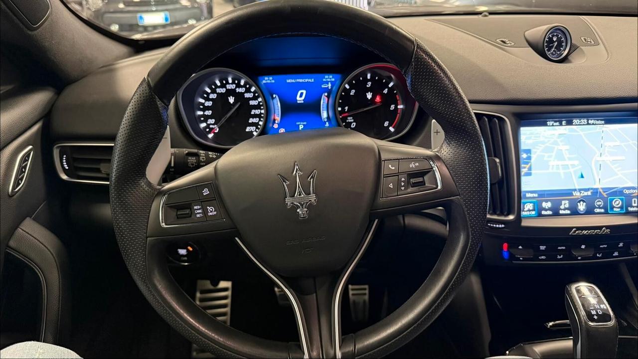 MASERATI LEVANTE GRANSPORT V6 275 Q4 2020