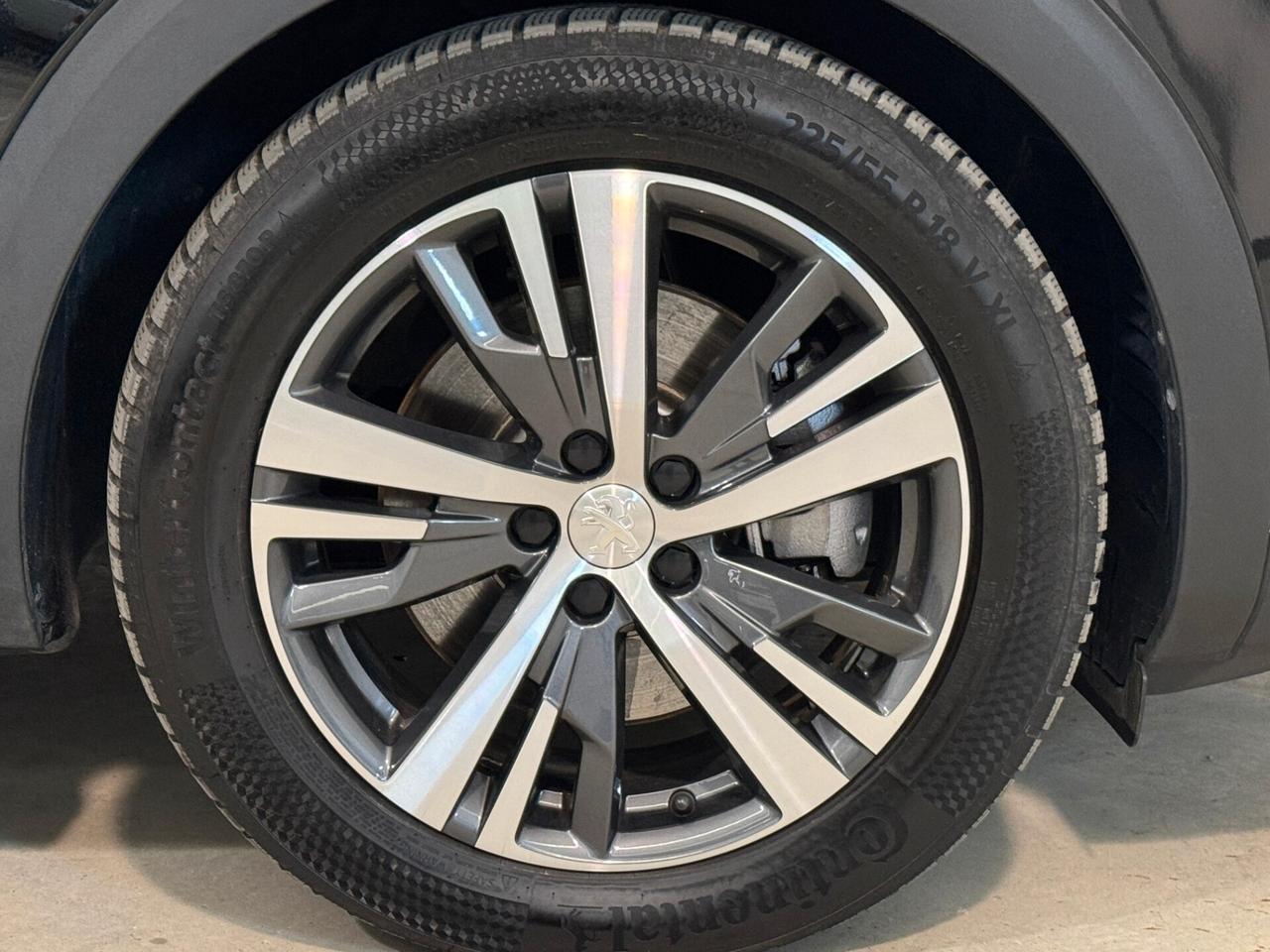 Peugeot 3008 Hybrid 225 e-EAT8 Allure Pack