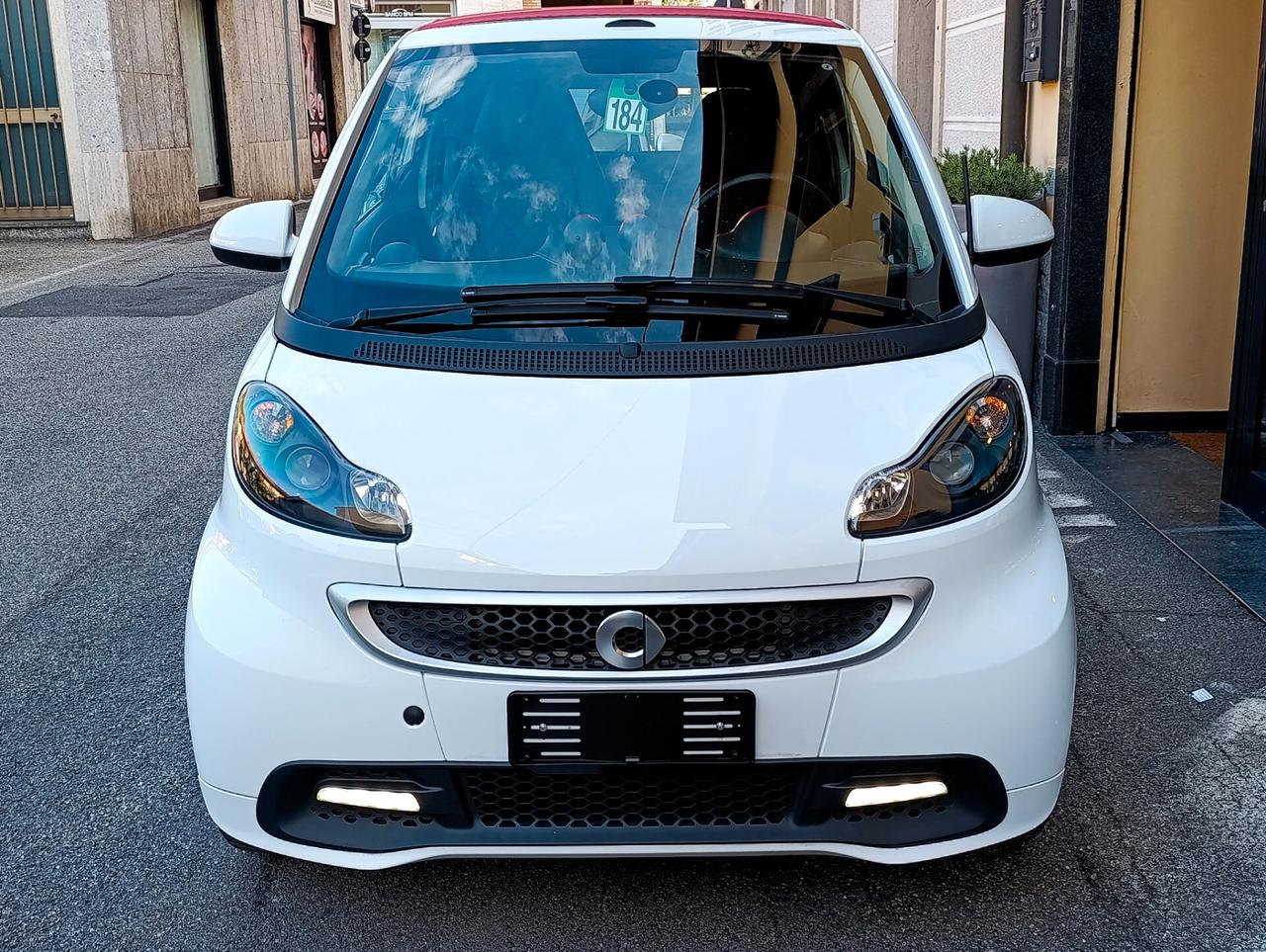 Smart ForTwo 1.0 84cv cabrio