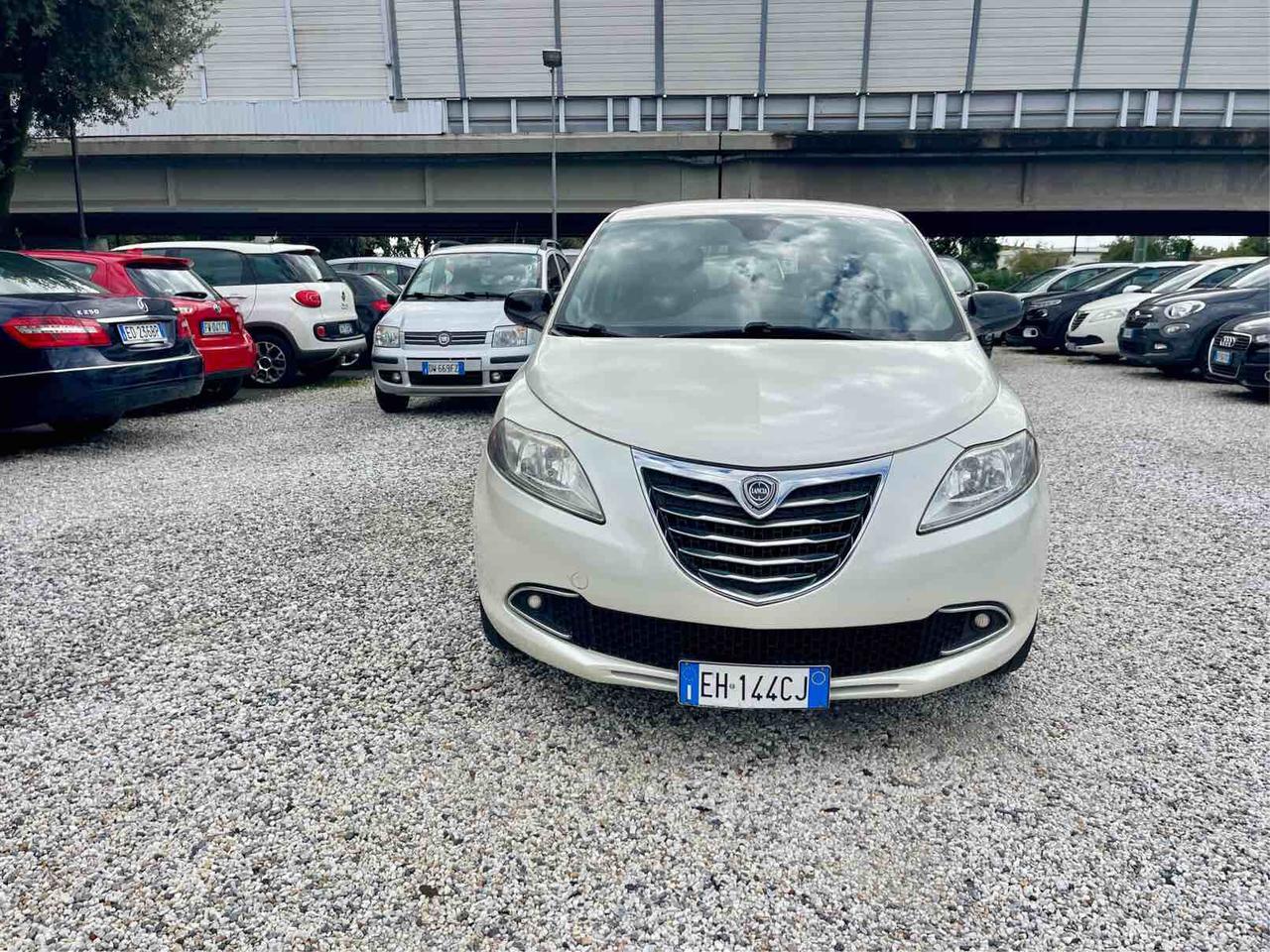 Lancia Ypsilon 1.3 MJT 16V 95 CV 5 porte S&S Gold