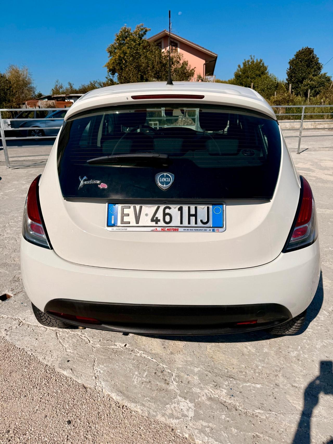 Lancia Ypsilon 1.2 69 CV 5 porte GPL Ecochic Gold