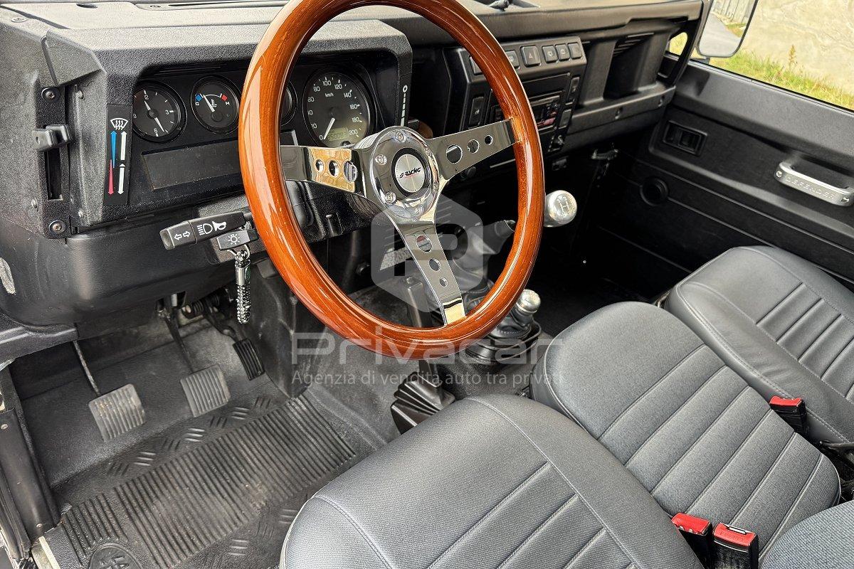 LAND ROVER Defender 90 2.5 Td5 Station Wagon S