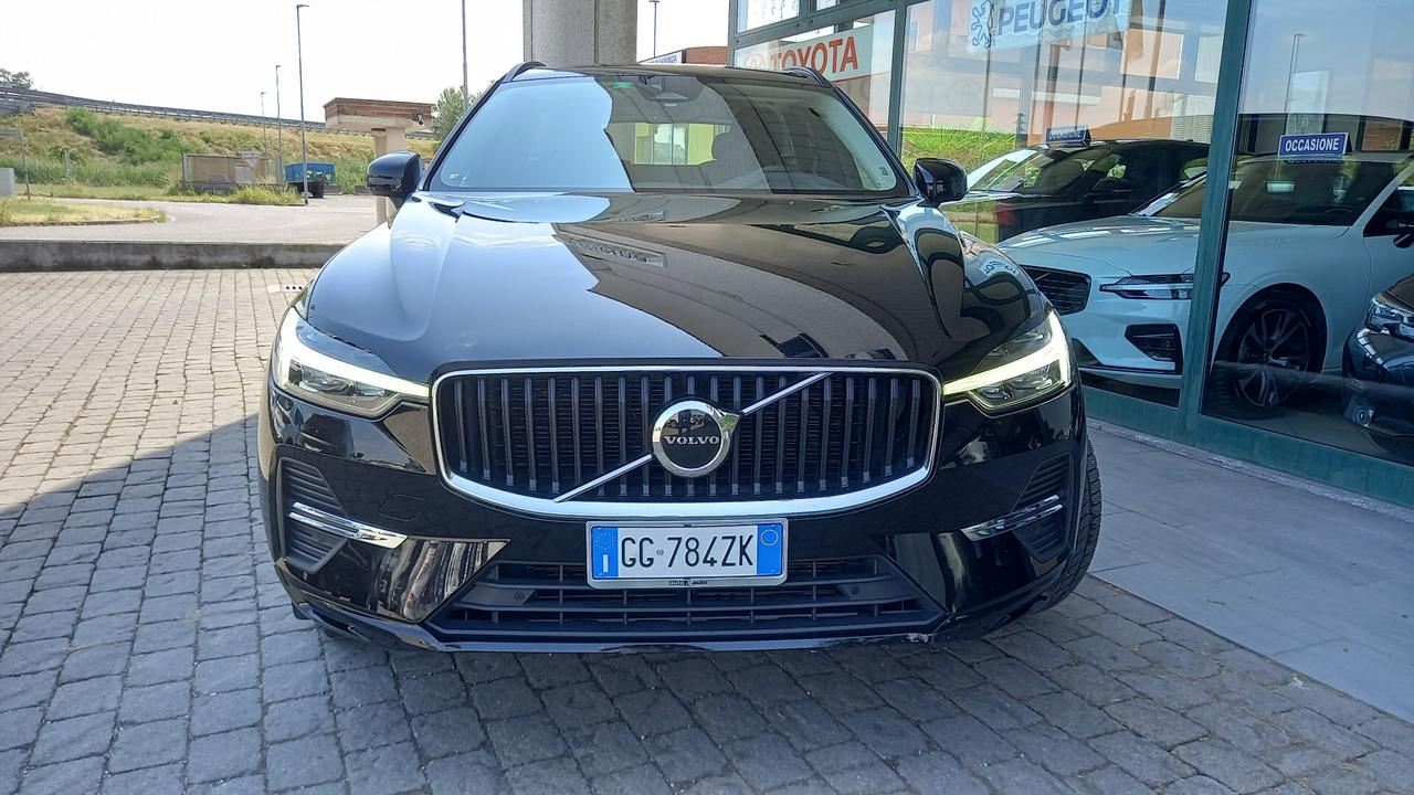 Volvo XC 60 XC60 B4 (d) AWD Geartronic Business
