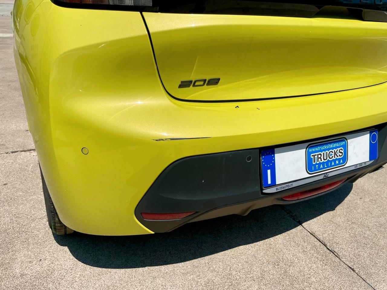 Peugeot 208 PureTech 100 Style **VEICOLO INCIDENTATO ** VA IN MOTO**