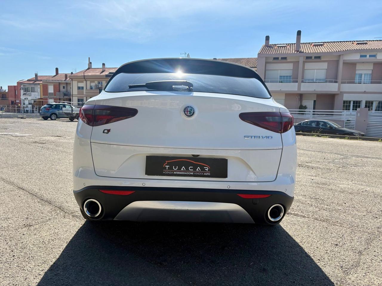 Alfa Romeo Stelvio Executive 2.2 #10521