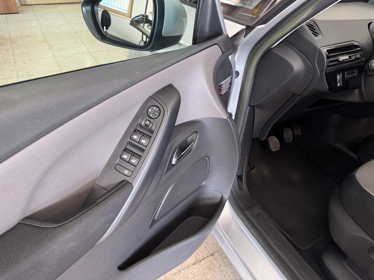 Citroen C4 New PICASSO 1.6 HDi Exclusive