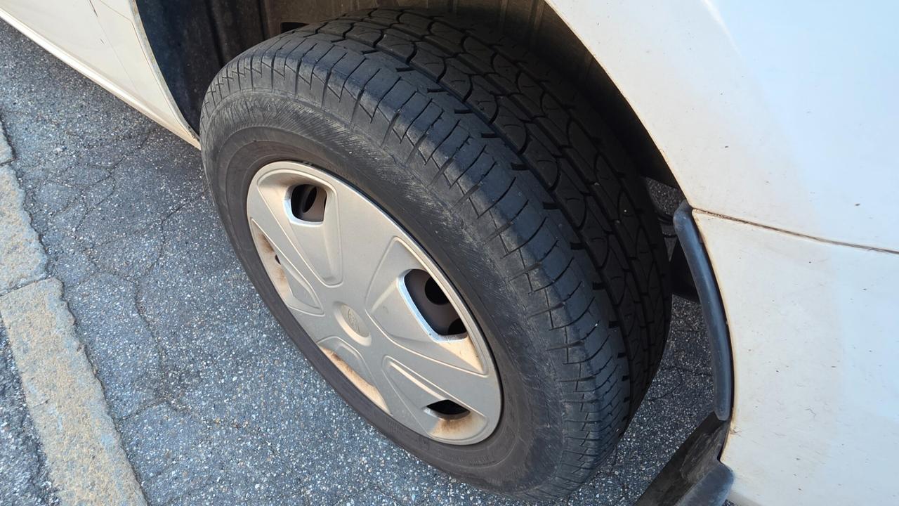 Ford Transit Custom 310 2.0 TDCi 130 PC Combi Entry 9 posti