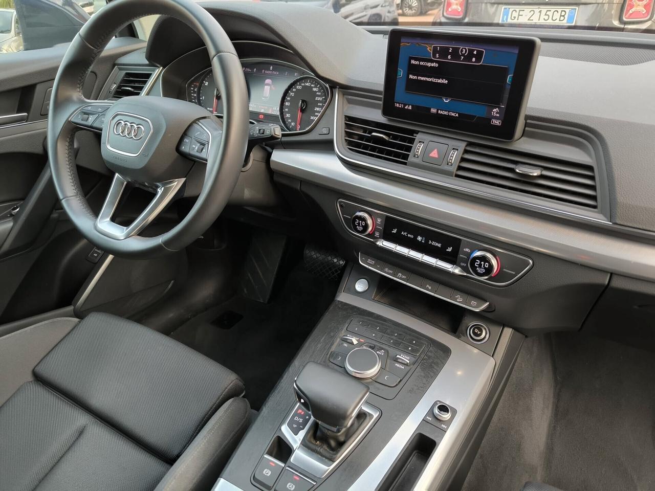 Audi Q5 40 TDI quattro S tronic Business Sport