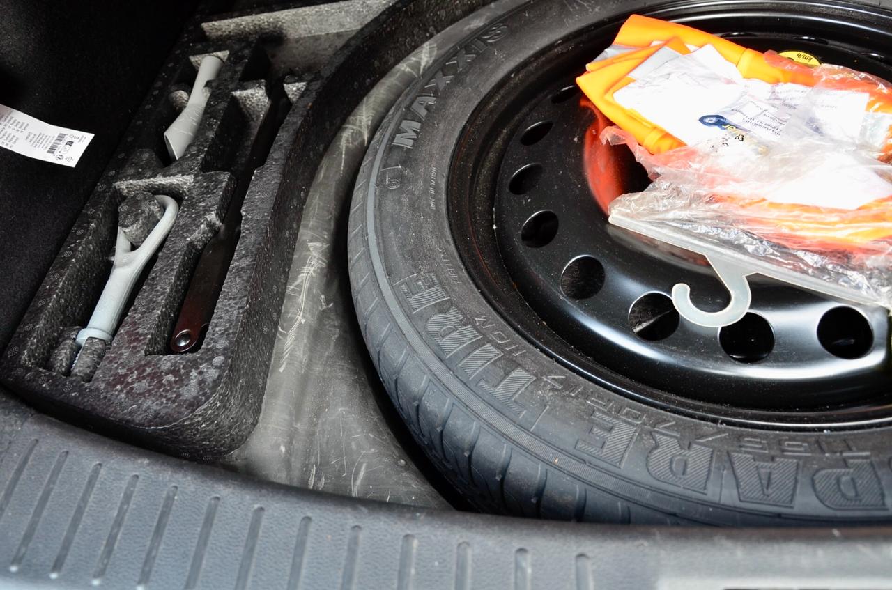 FORD KUGA 1.5 TDCI PLUS 120cv, UFF ITALIANA, EURO 6B, NAVI, APPLE ANDROID, PERMUTE