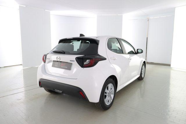 MAZDA 2 Full Hybrid 116cv Centre line
