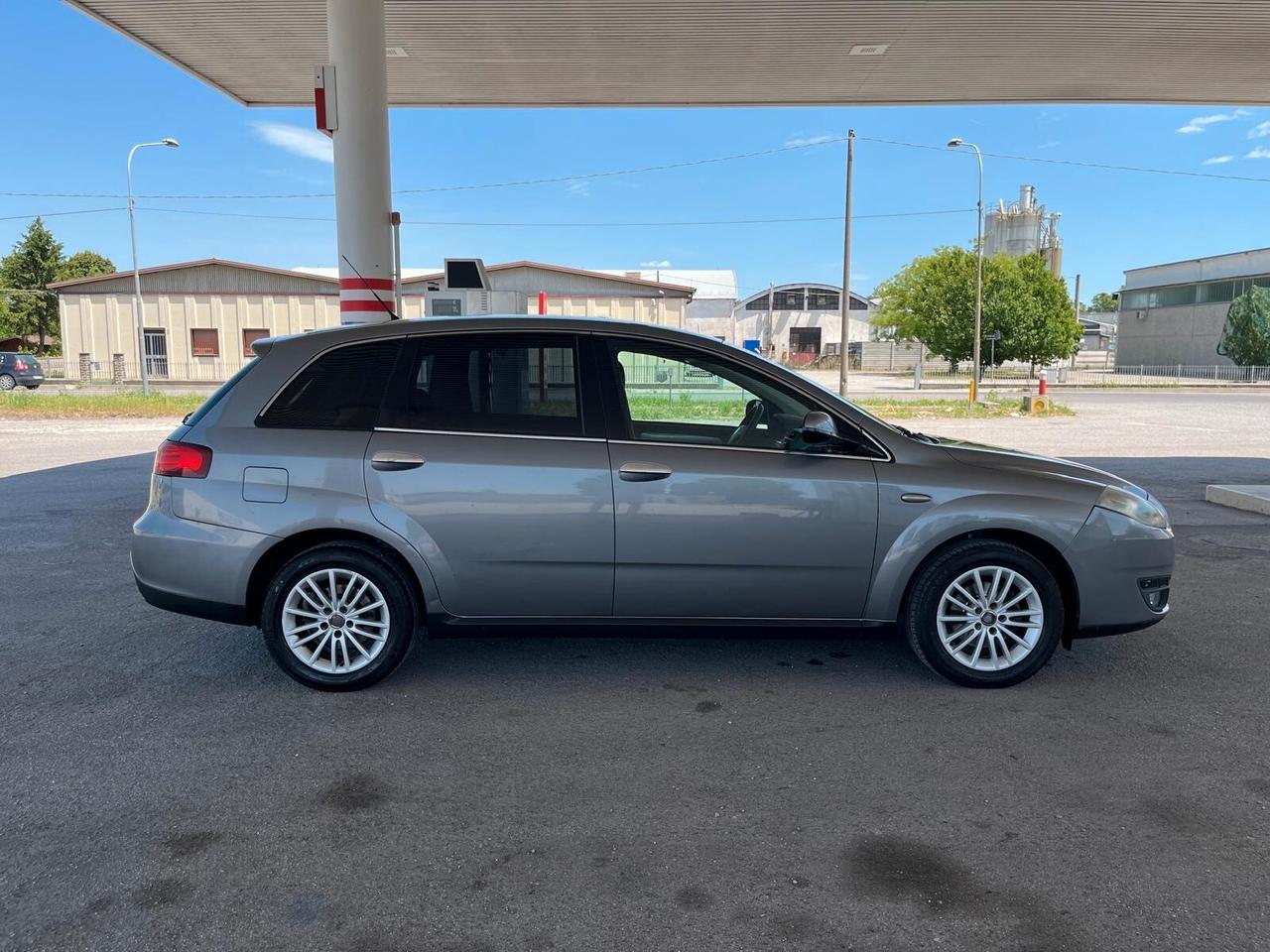 Fiat Croma 1.9 Multijet Active
