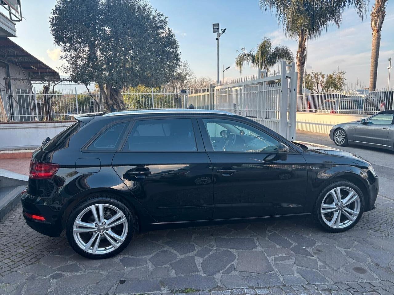 Audi A3 SPB 1.4 TFSI S tronic g-tron Attraction
