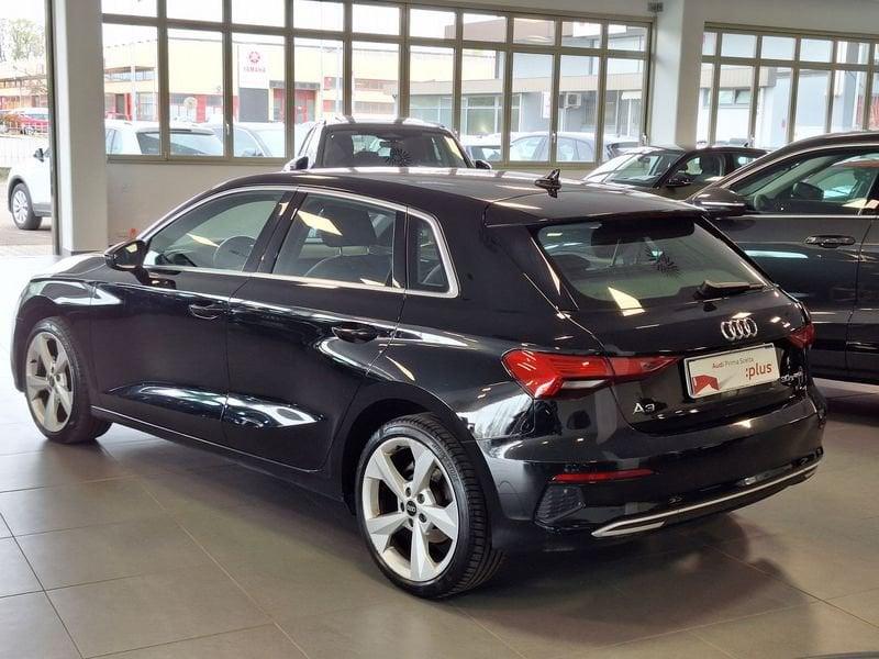 Audi A3 Sportback 30 g-tron S tronic Business Advanced