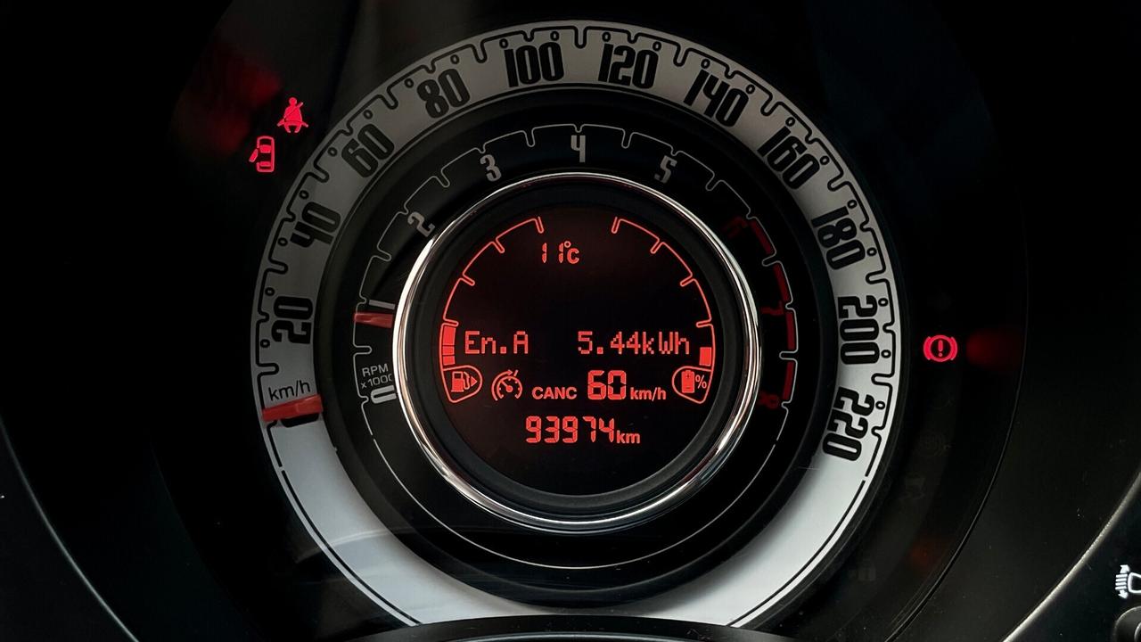 FIAT 500 1.0 HYBRID DOLCEVITA 69CV - TETTO, PELLE, NEOPATENTATI