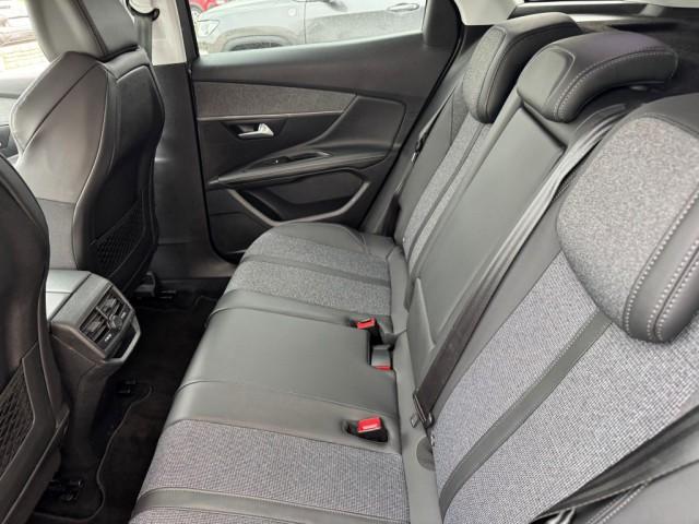 Peugeot 3008 1.5 bluehdi Allure s&s 130cv eat8