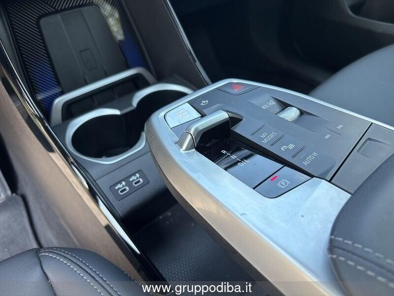 BMW X1 U11 sdrive18d X-Line auto