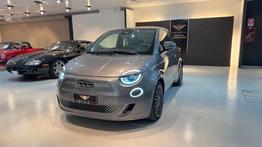Fiat 500e 42kWh La Prima - 2021