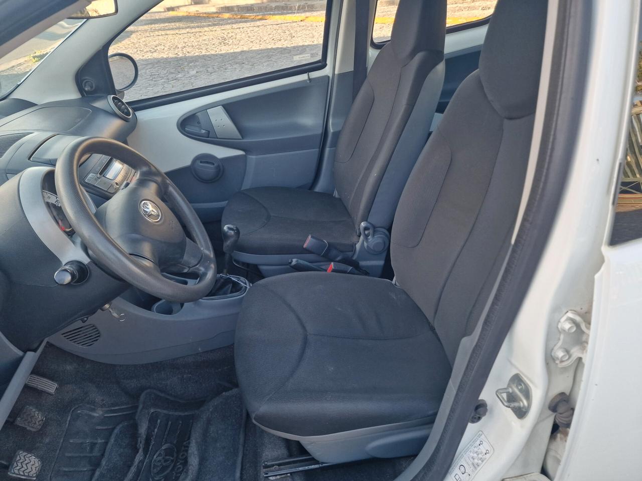 Toyota Aygo 1.0 GPL Now Connect