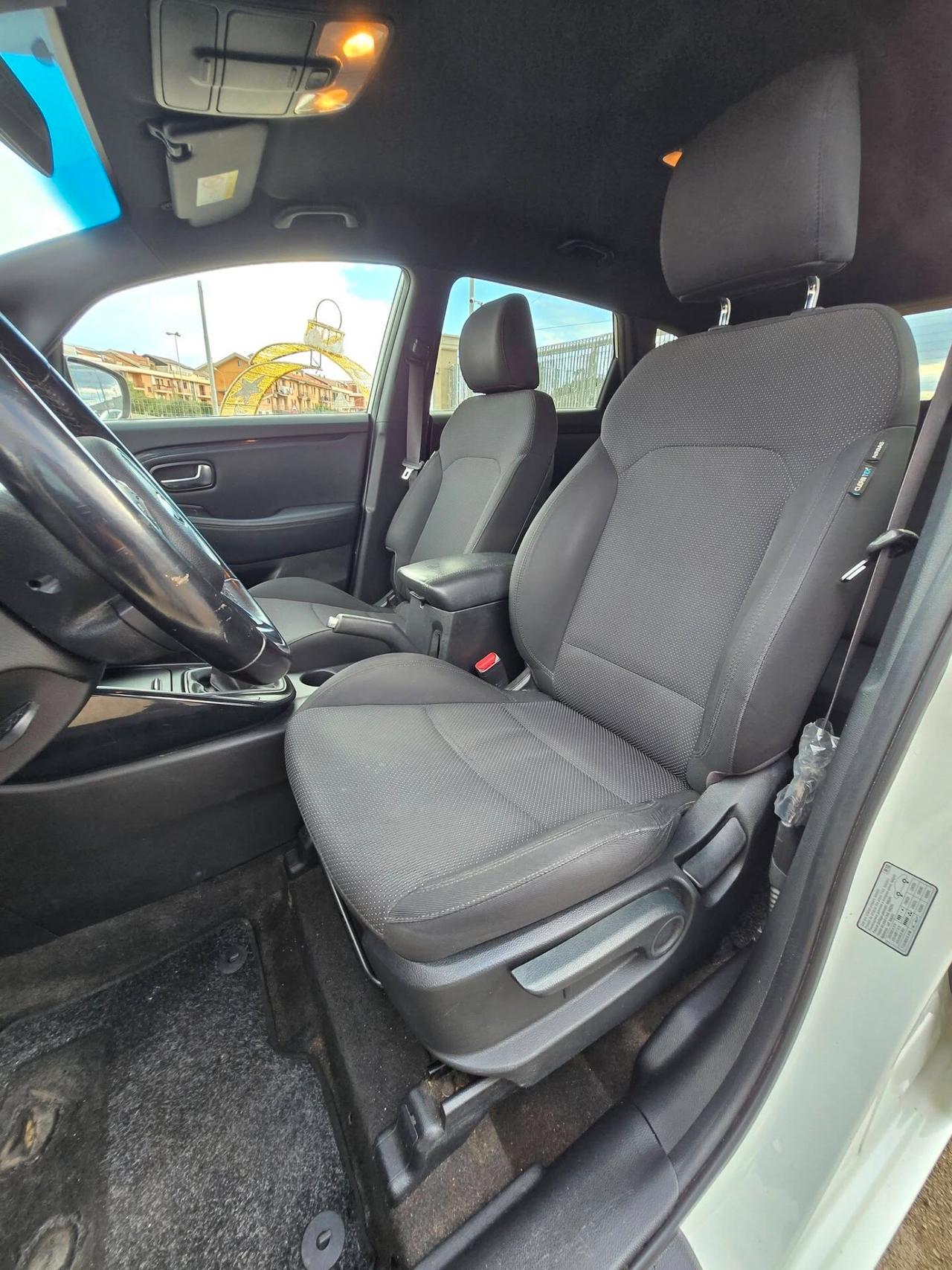 Kia Carens 1.7 CRDi 115 CV Class