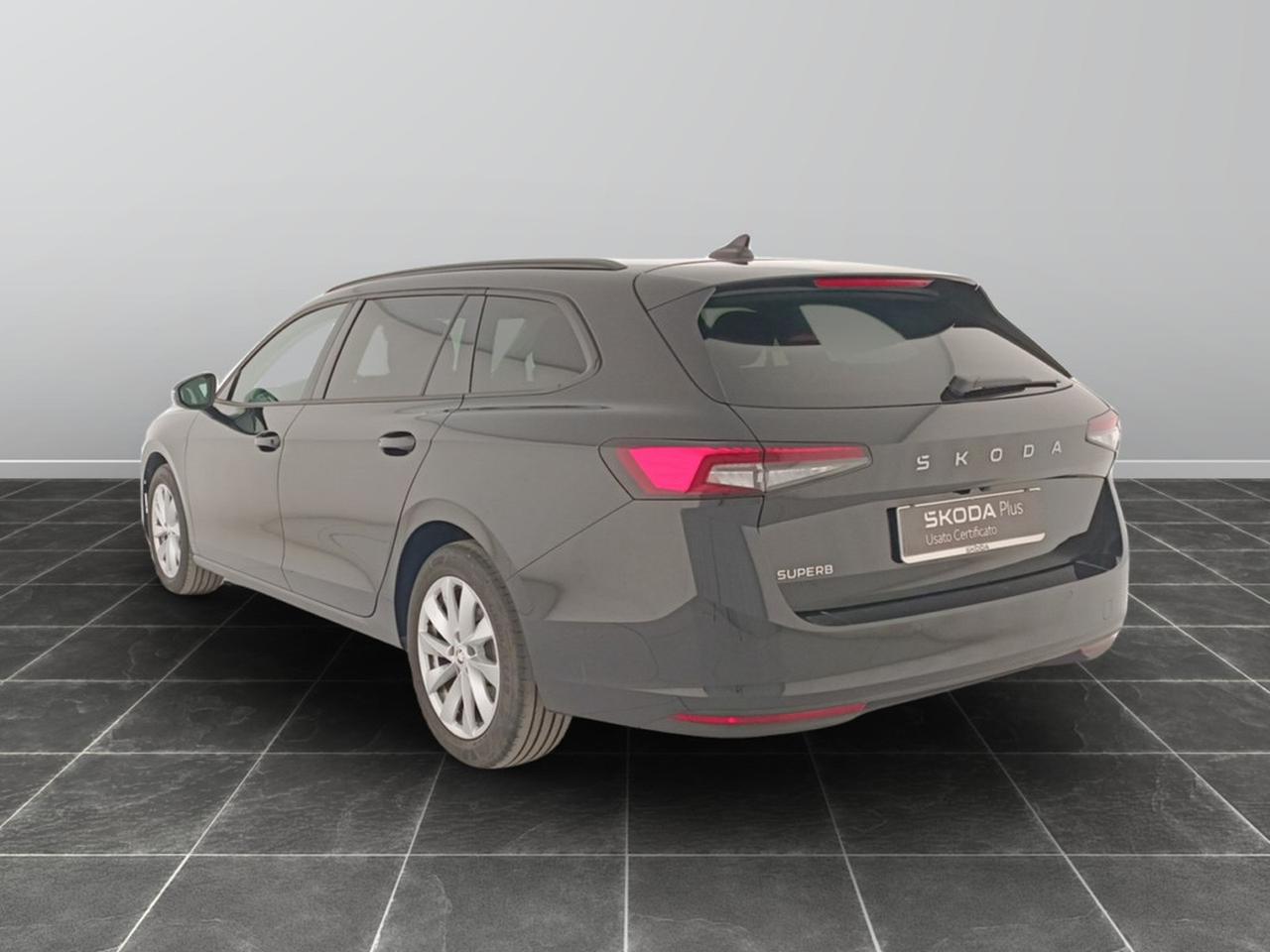 Skoda Superb wagon 2.0 tdi evo 150cv selection dsg