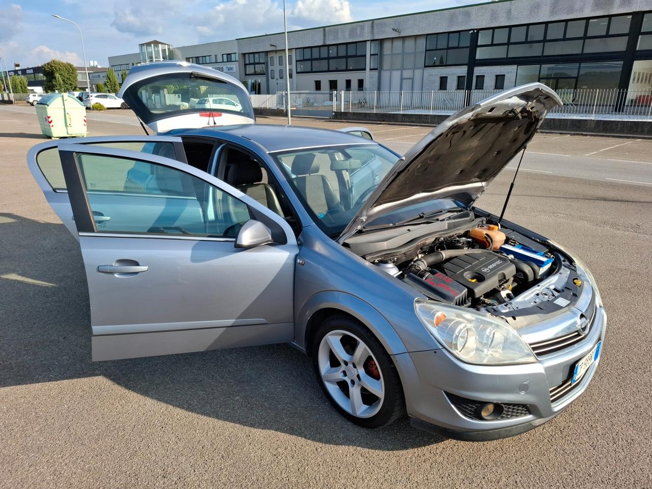 Opel Astra 1.7 CDTI 101CV 5 porte Cosmo