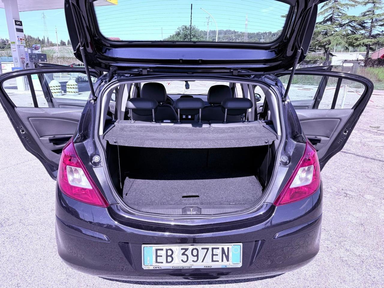 Opel Corsa 1.3 CDTI 90CV 5 porte Cosmo