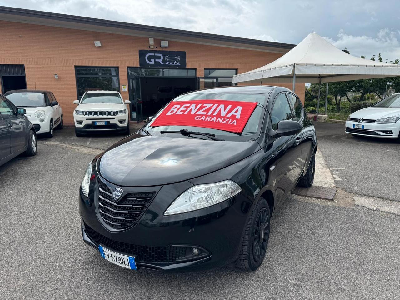 Lancia Ypsilon 1. 2 BENZINA 69CV 2014