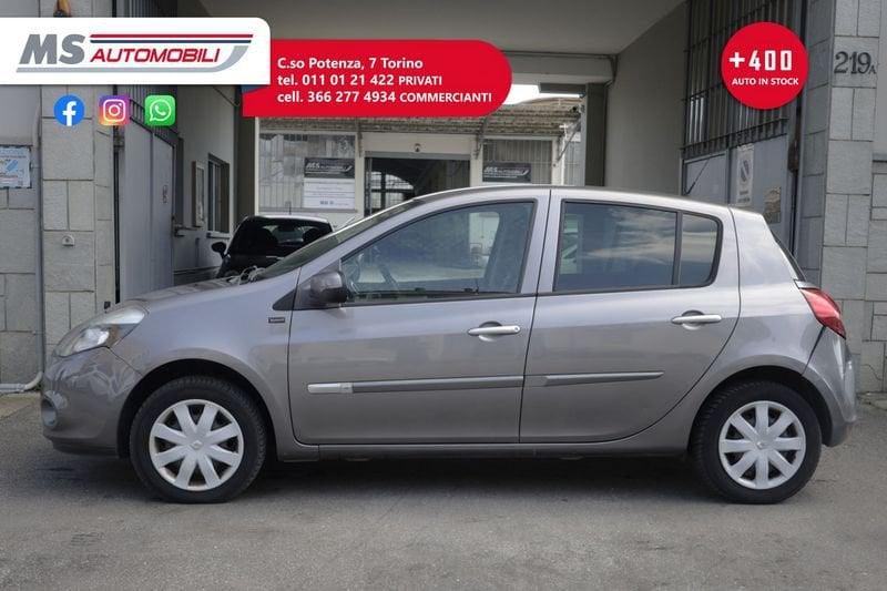 Renault Clio Renault Clio 1.2 16V 5 porte Yahoo! 55KW ANNO 2011