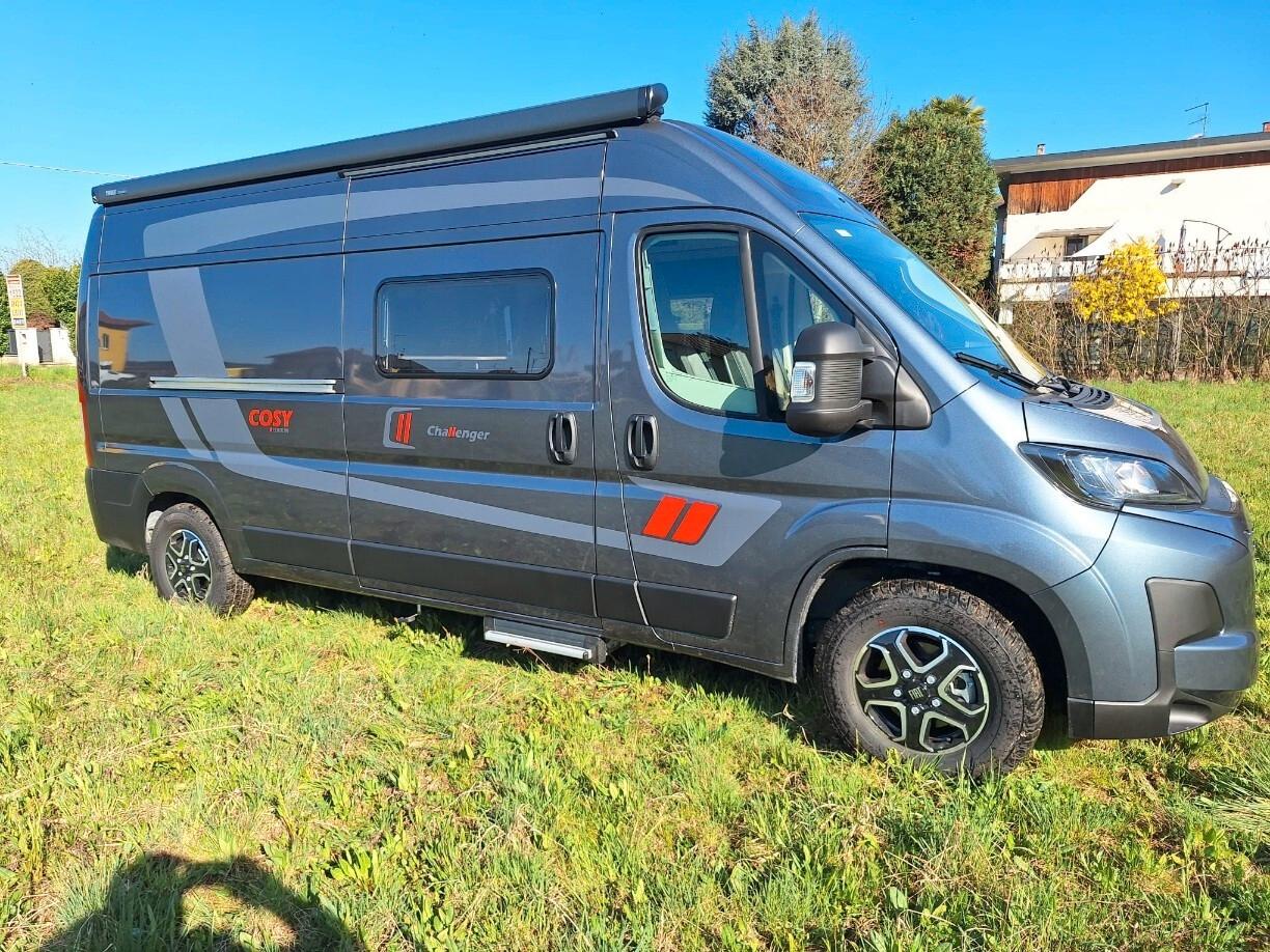 Challenger V114 MAX COSY P/E2026